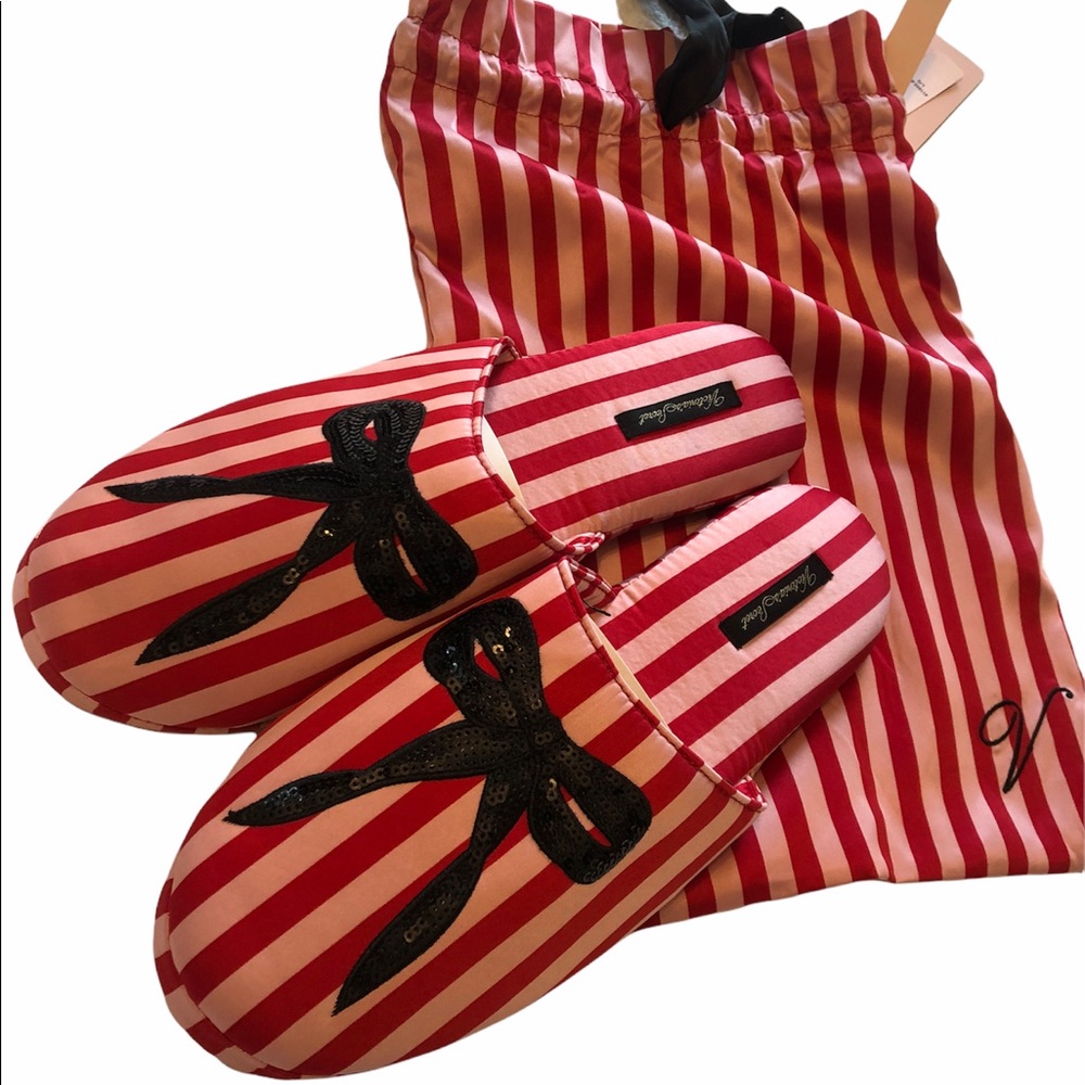 NWT Victoria’s Secret Pink & Red Striped Slippers | Size 7/8